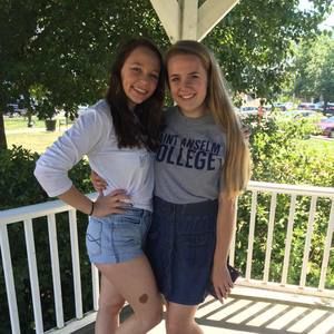 Meet your Posher, Danielle